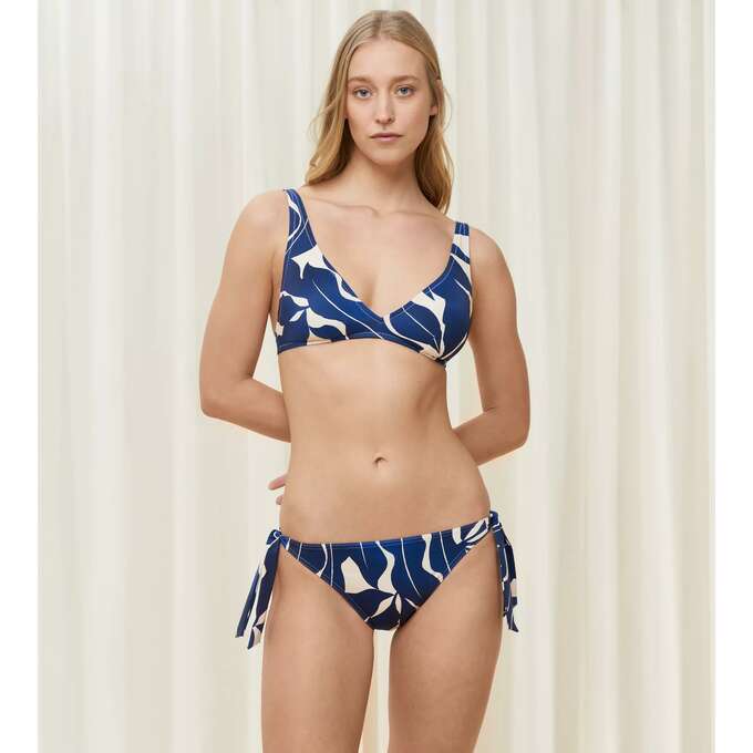 Summer Allure Tai