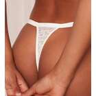 Triumph Signature Sheer String
