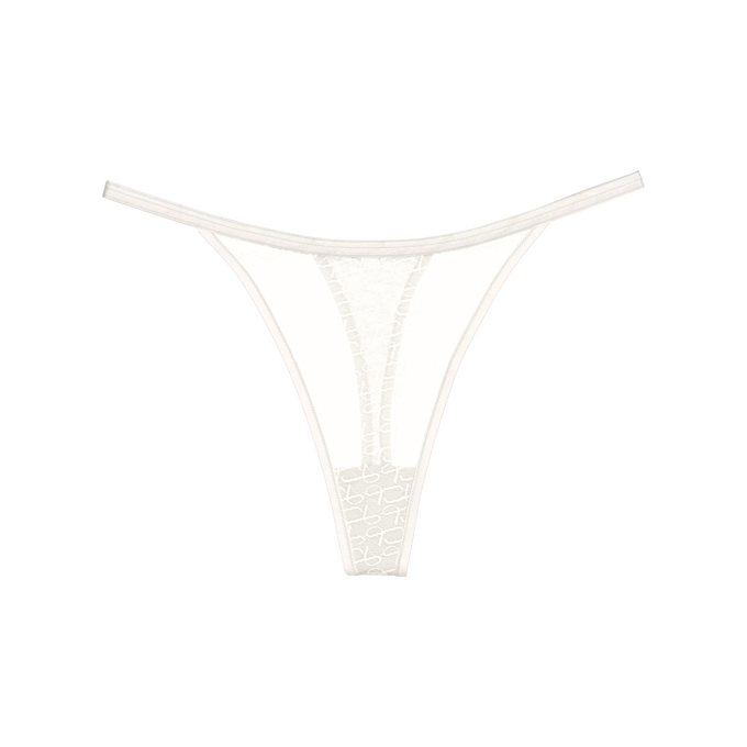Triumph Signature Sheer String