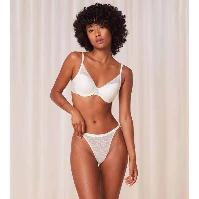 Triumph Signature Sheer WHP EX