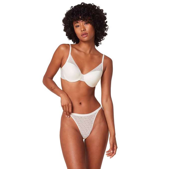 Triumph Signature Sheer WHP EX